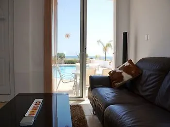 Sunrise Frontline Apartment