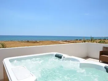 Sunrise Frontline Apartment Sotira (Famagusta)